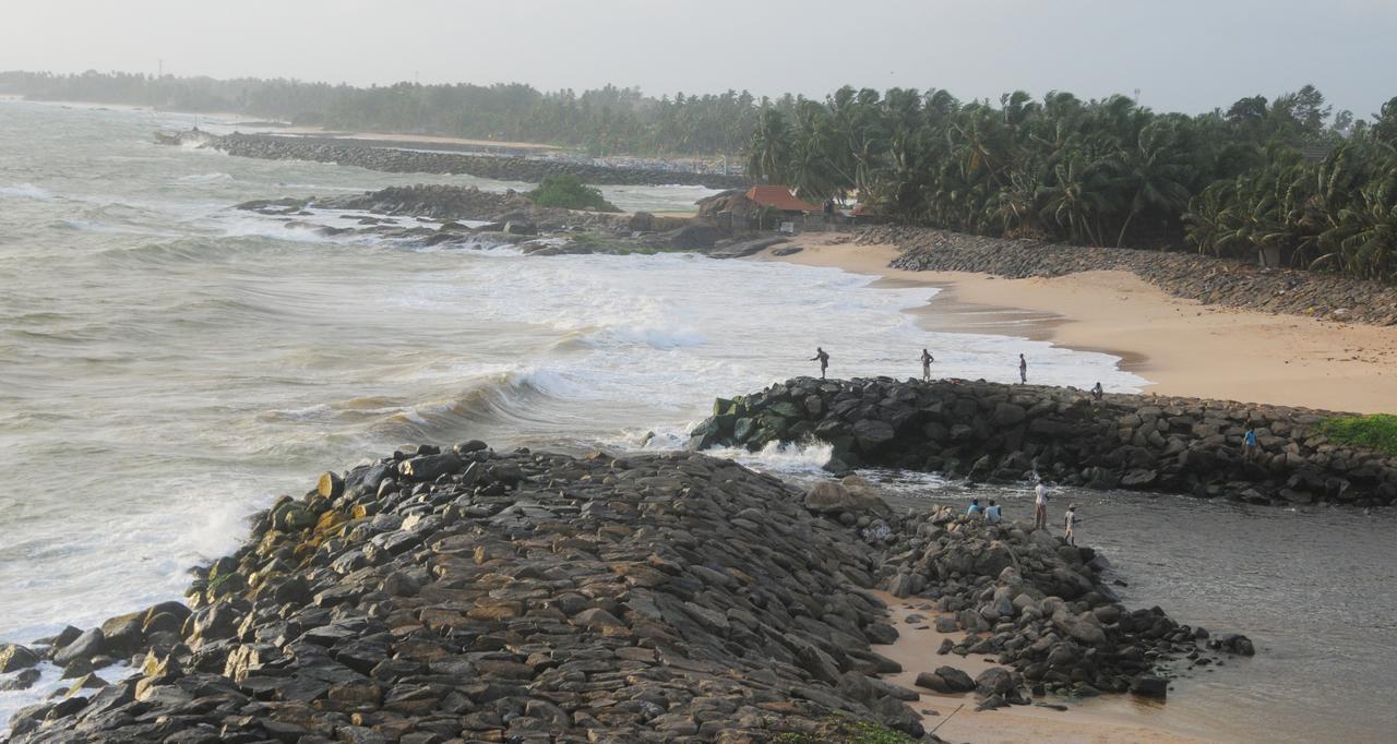 New Shangrela Beach Resort Ambalangoda  Eksteriør billede