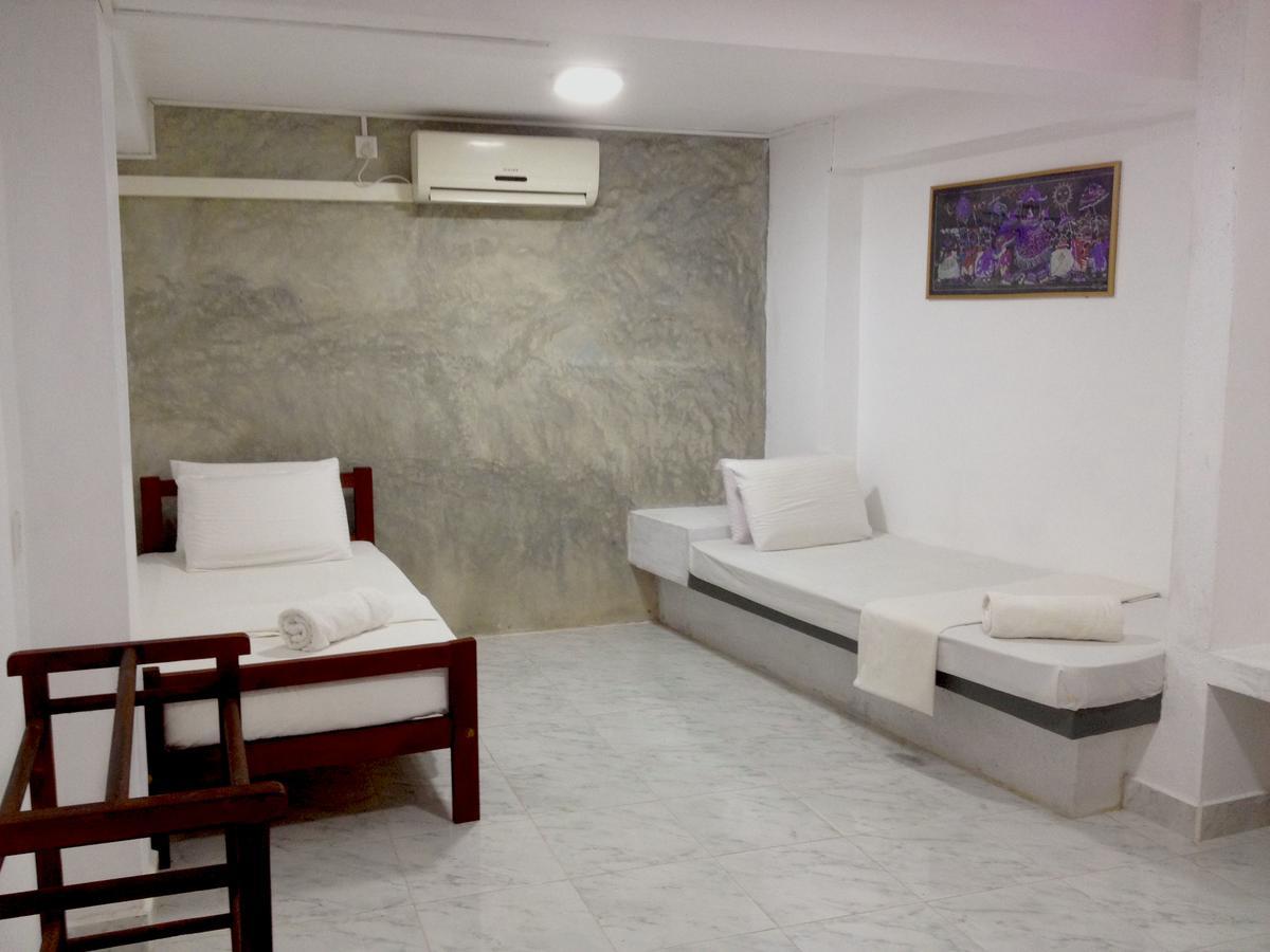 New Shangrela Beach Resort Ambalangoda  Eksteriør billede