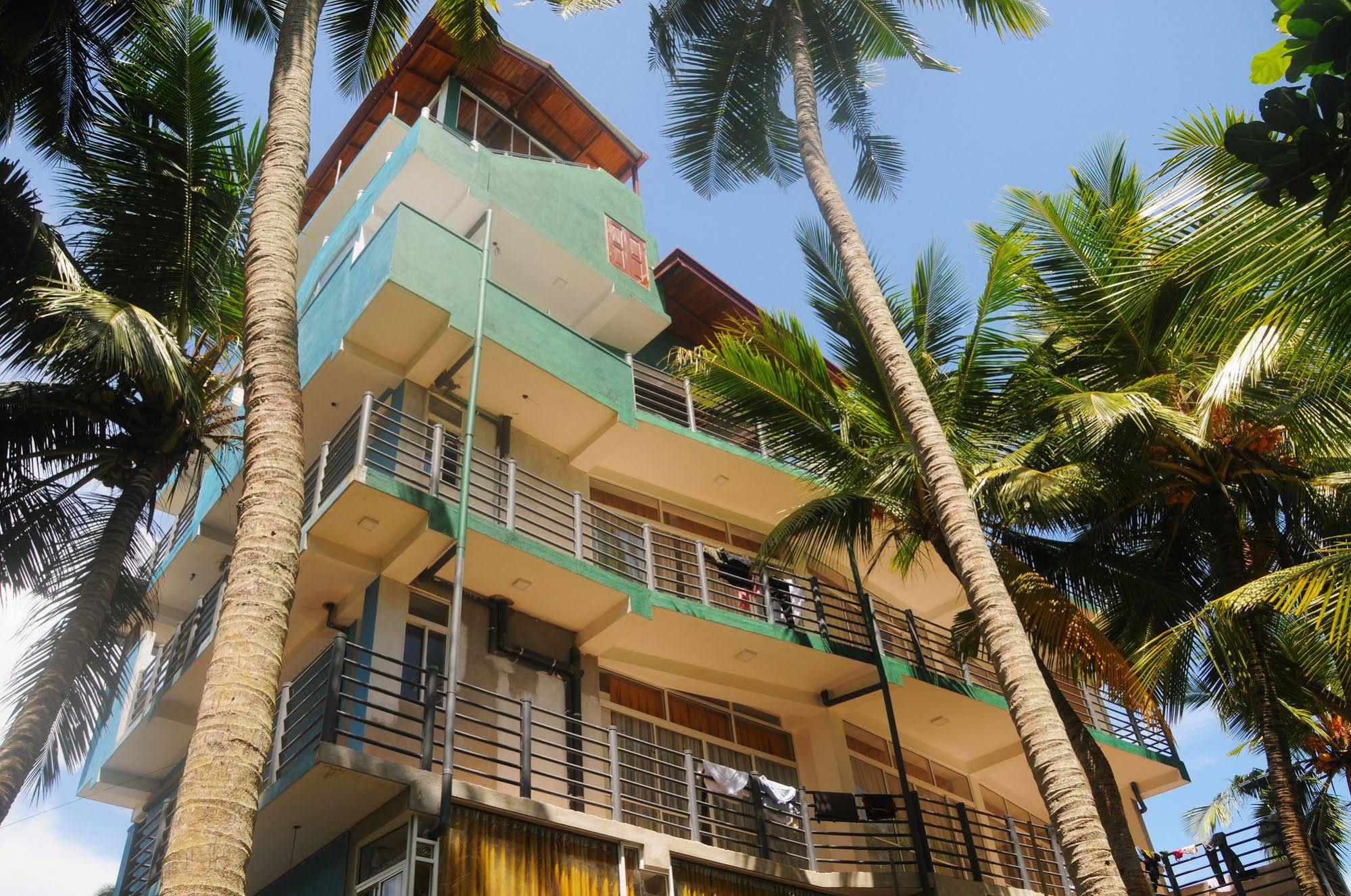New Shangrela Beach Resort Ambalangoda  Eksteriør billede